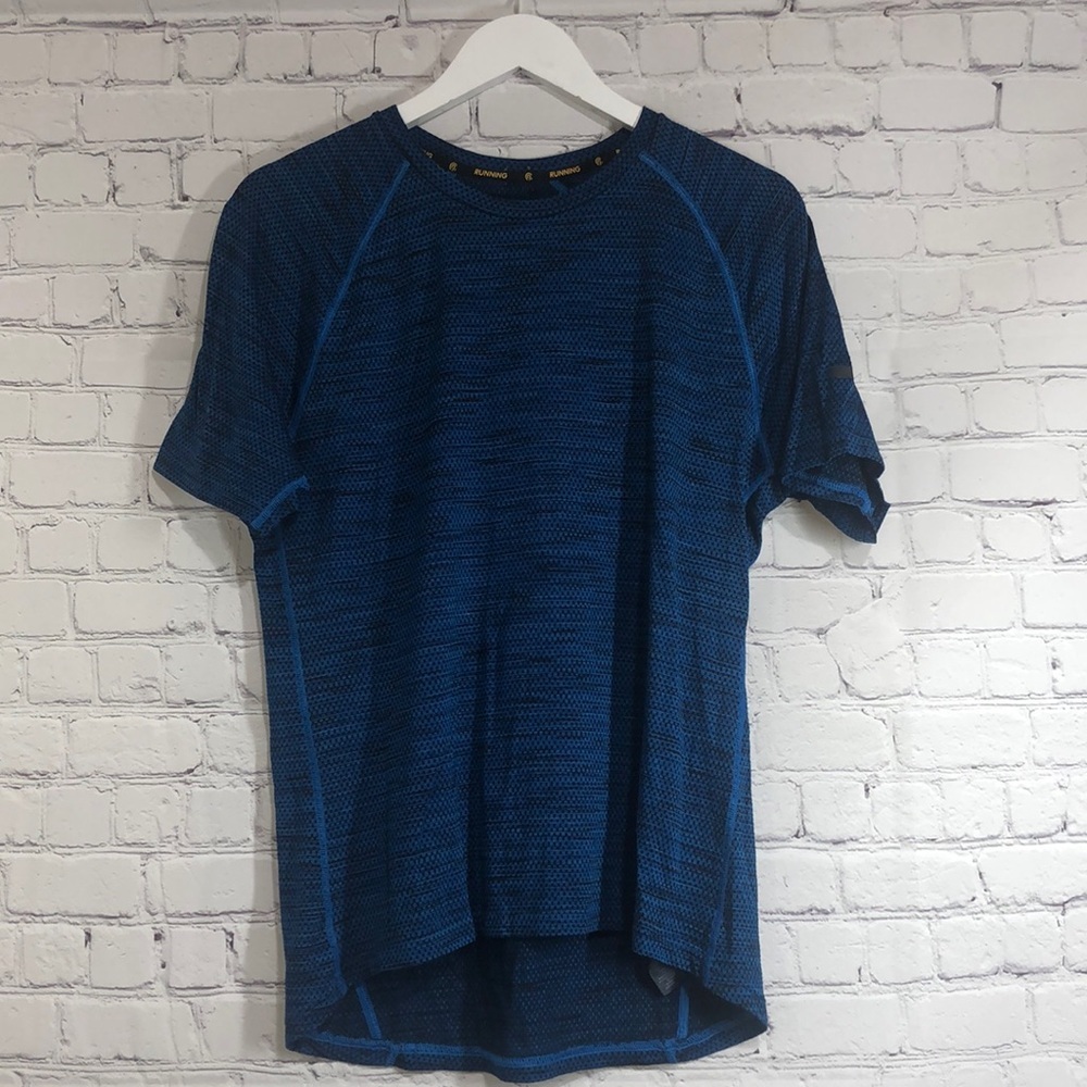 - Champion top short sleeve